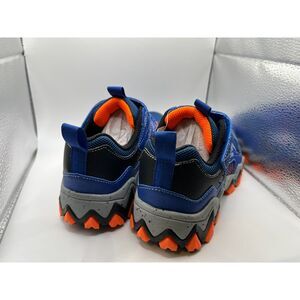 Skechers Unisex-Child Rugged Summits Sneaker Size 2 Kids